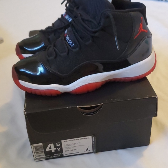 Air jordan 11 retro 4.5 youth